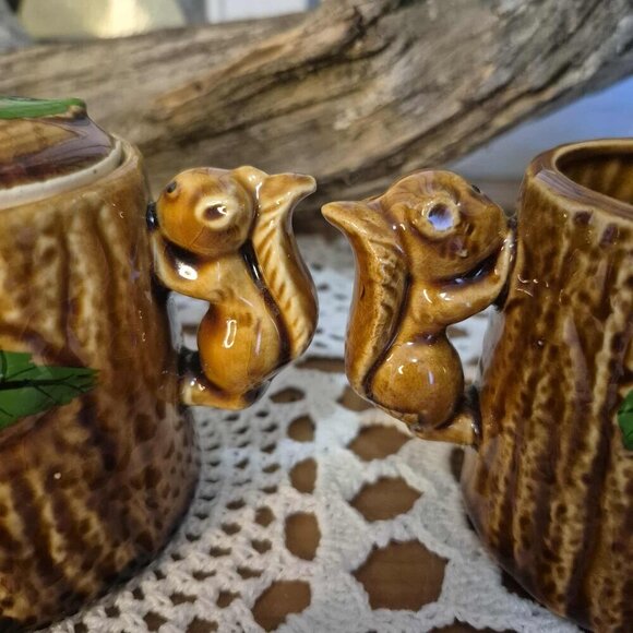 Vintage Squirrels Sugar bowl & Creamer - Picture 10 of 12